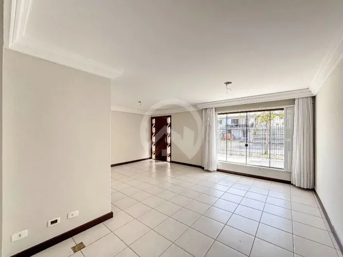 Sobrado novo à venda com 3 quartos no BOA VISTA, Curitiba