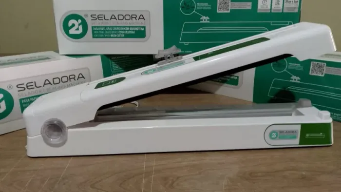 Seladora Classic Odontológica 2i com Guilhotina - leia descriçao.