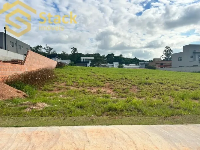 TERRENO PLANO À VENDA COM 360 M² NO CONDOMÍNIO FECHADO PECAN EM ITUPEVA-SP!