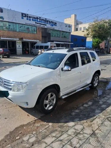 Renault Duster Dynamique 2.0 Hi-flex 16V Aut. 2013