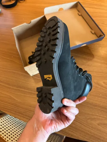 Bota coturno beeton feminina 38