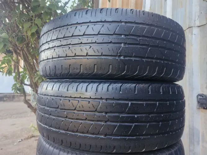Par de pneus 255/60/18 Continental