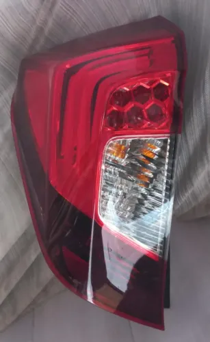 LANTERNA HONDA FIT C/ LED