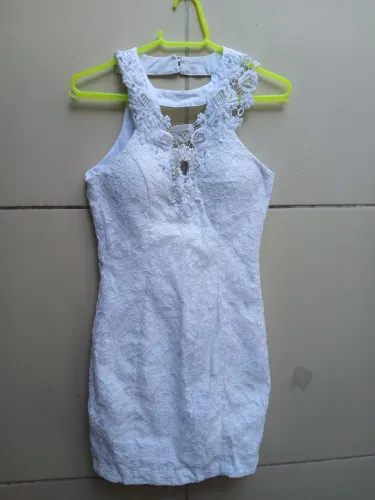 Vestido de festa curto tam.M (R$50,00)