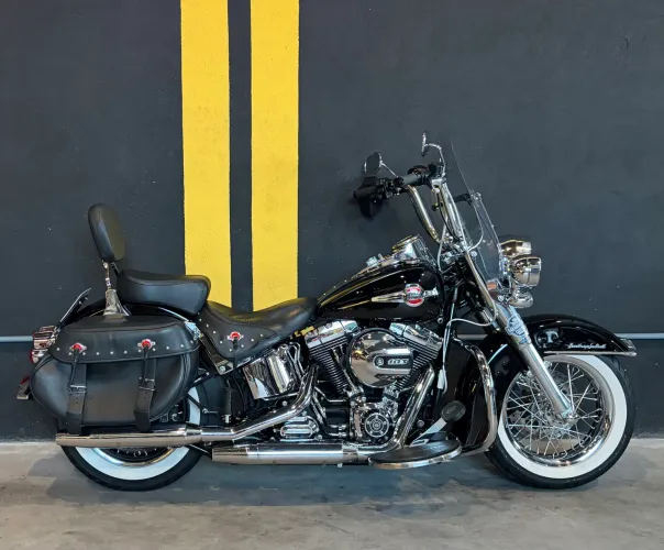 Harley Davidson Heritage Classic - 103