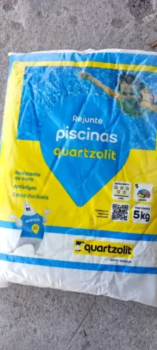 Rejunte na cor branco para Piscinas Quartzolit - 5kg