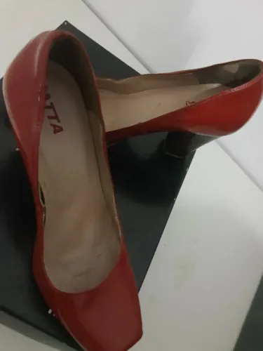 Sapatos de salto alto vermelhos 34/35