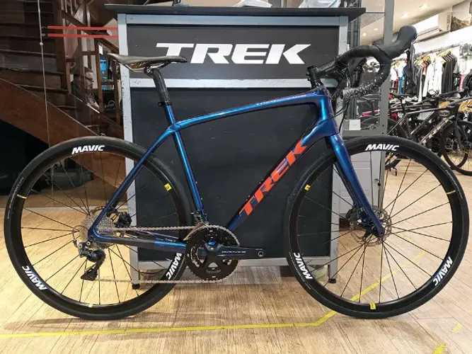 Bicicleta usada Trek Domane SL (tamanho 56)