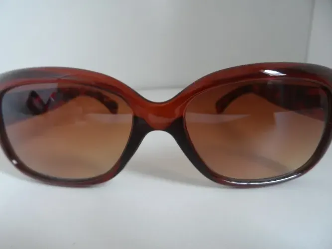 Óculos de Sol Feminino Zarco - Design Italiano Elegante