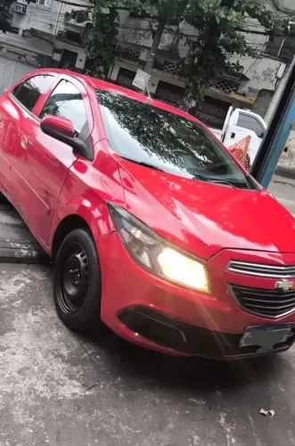 Chevrolet Onix Hatch LT 1.0 8V Flex Power Mec. 4P 2014