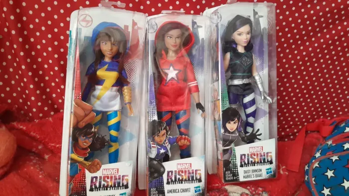 Lote Bonecas Marvel Rising Secret Warriors