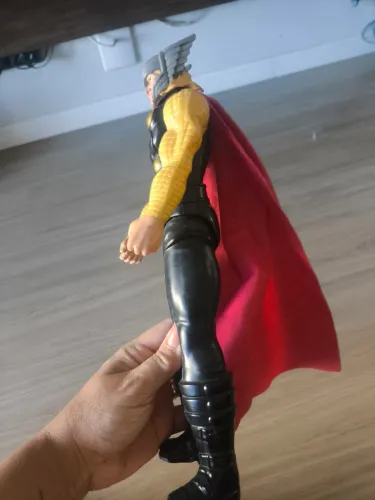 Boneco Thor Os vingadores da Marvel