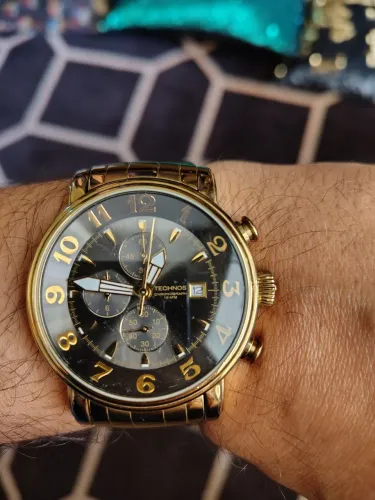 Relógio Technos Dourado - Elegância no Pulso