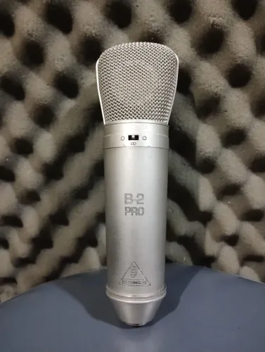 Microfone Behringer B2 Pro