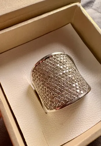 Anel de brilhantes ouro 18k grande