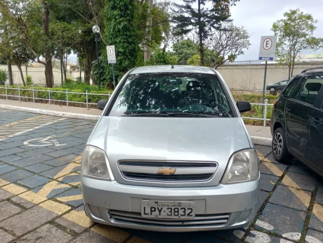 Chevrolet Meriva JOY 1.4 MPFI 8V Econoflex 5P 2012 Ar Gelando Mecânica Suspensão Novas