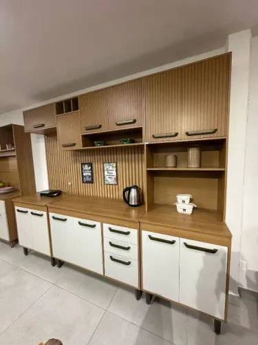 Cozinha Malta Poliman - Funcionalidade e Estilo para Seu Lar! 