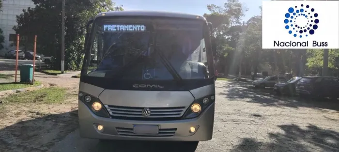 MICROÔNIBUS Comil rodoviário