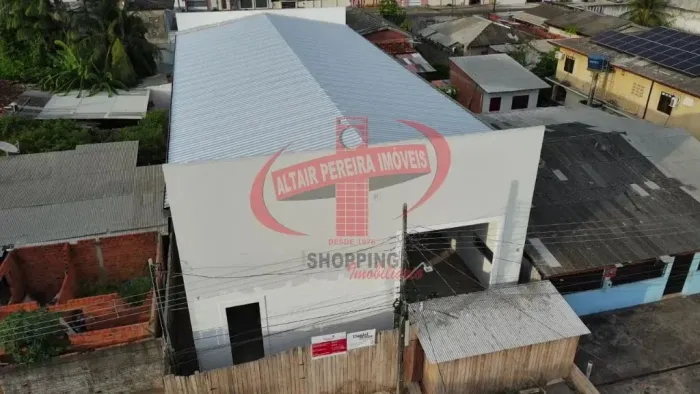 GALPÃO PARA LOCAÇÃO  AMPLO, COM MEZANINO | 438,88m² DE ÁREA CONSTRUÍDA