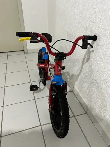 Bicicleta Infantil Nathor Aro 14 Homem-Aranha (Spider-Man) - Ótimo Estado!