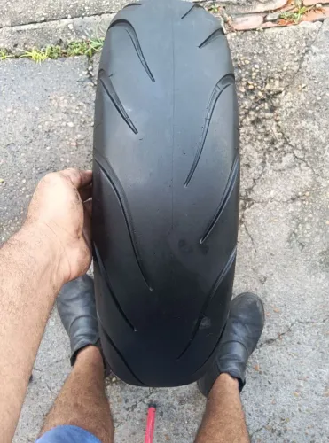 Pneu 180/55B18 Michelin comander leia abaixo