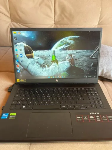 Acer Nitro V15 RTX 2050