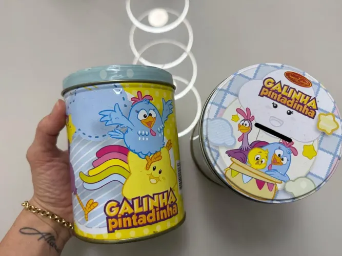 Lata da Galinha Pintadinha