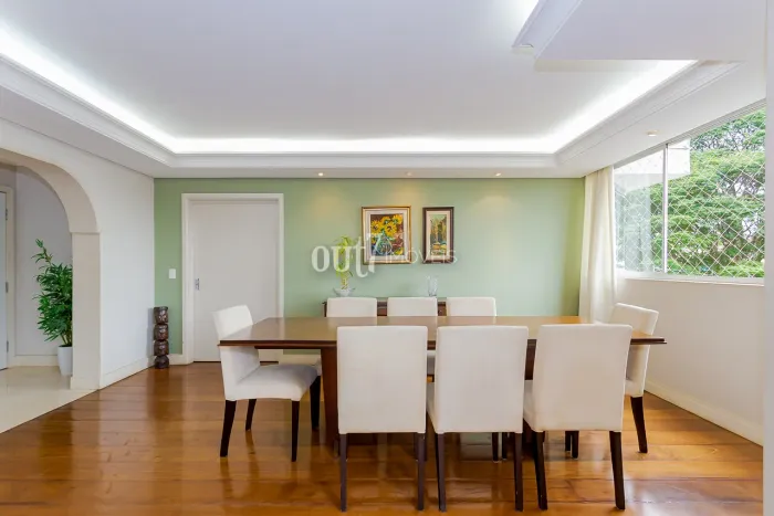 Apartamento com 4 quartos no Edifício Vista do Sol