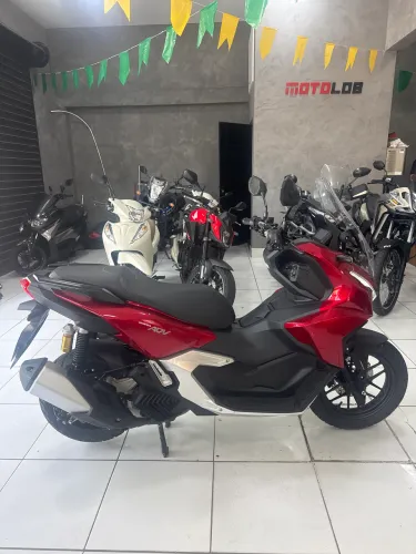 ADV 160 2025/2026