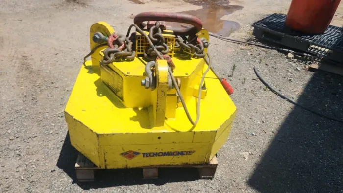 Levantador Magnético Tecnomagnete SMM-200 - 20 Toneladas