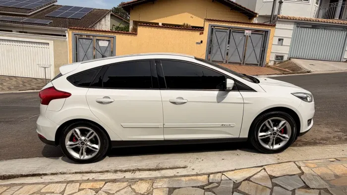 Ford Focus 1.6 S/se/se Plus Flex 8v/16v 5P 2018