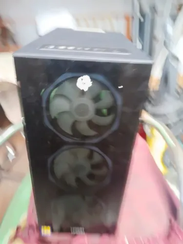 GABINETE DE COMPUTADOR