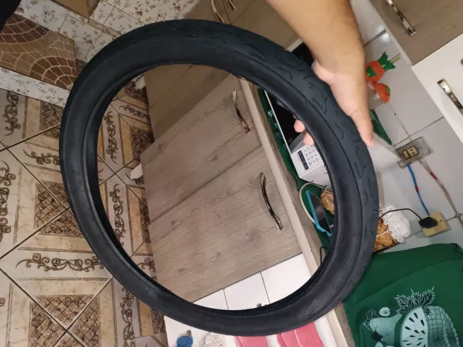 par de pneusvee rubber 3.00 