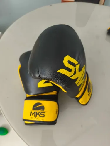 Luva de box MKS amarela