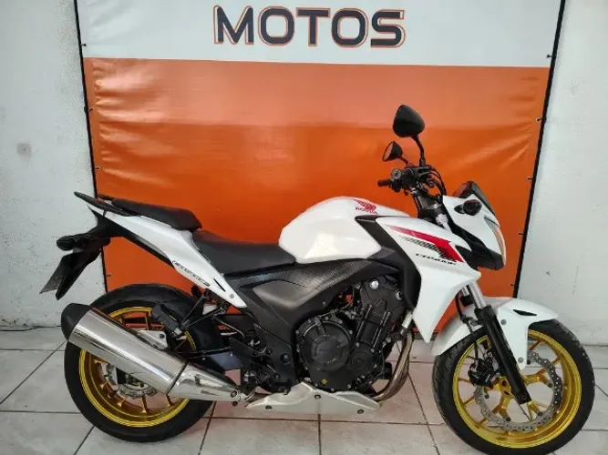 Honda CB 500 F super nova