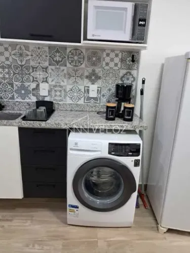 Kitnet/Conjugado : / Residencial / Centro