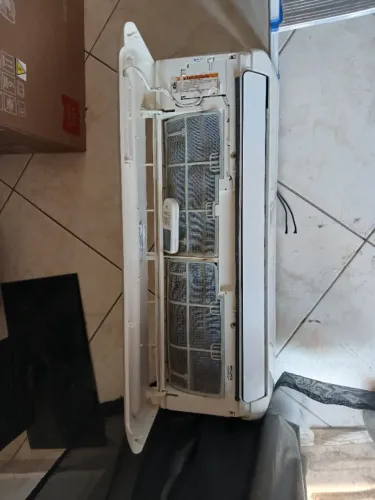Ar condicionado Consul split Bem estar, 12000btus 220v. Conservado. 