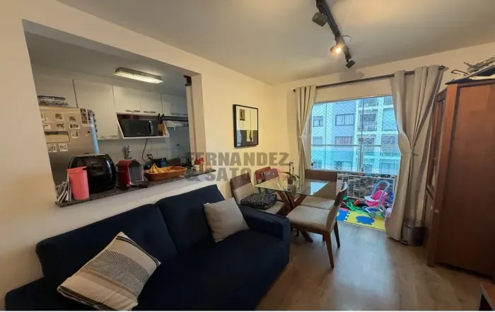 Apartamento Vende com 53 m2 incluindo vaga, 02 dormts em Santo Amaro/Jdim Cruzeiro - São P
