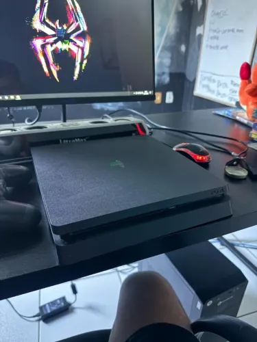 ps4 slim 1TB