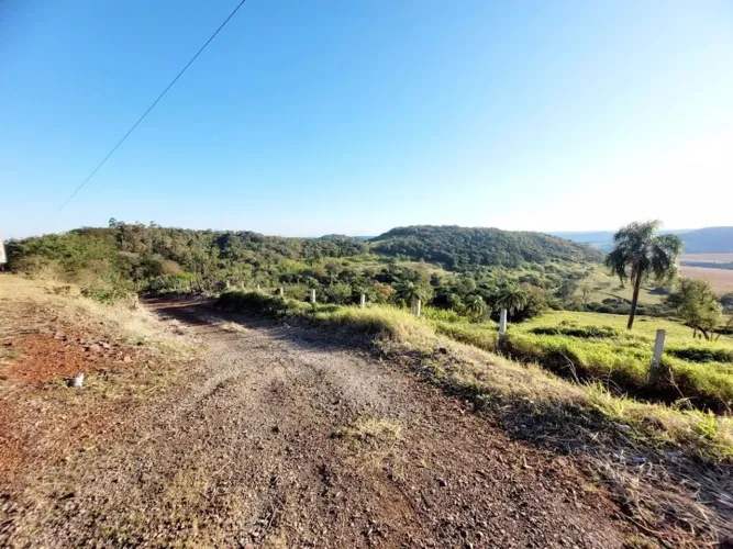 Área Residencial à venda, Cerro Azul, Lindoeste - AR0038.