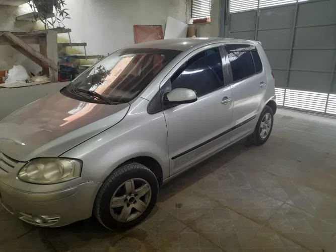 Volkswagen Fox Route 1.0 MI Total Flex 8V 3P 2008
