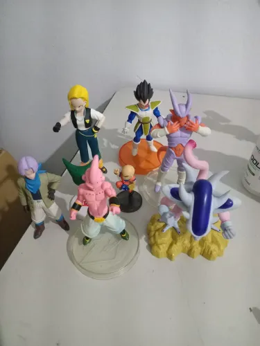 Dragon ball z miniaturas.
