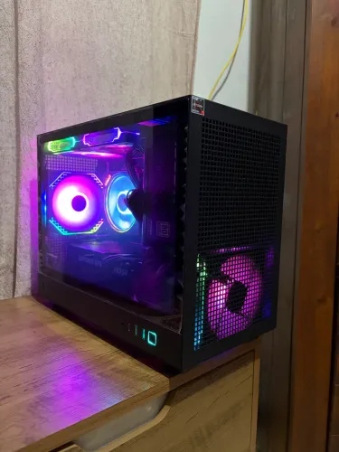 PC Gamer Ryzen 7 5700X + RTX 5060 Ti 16GB