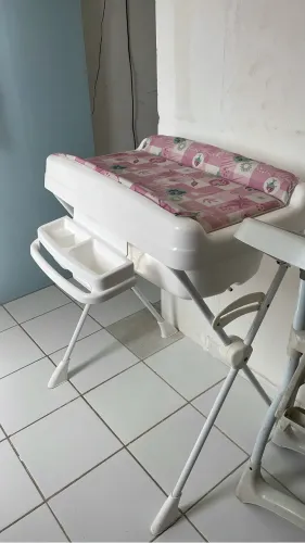 Banheira e trocador burigotto