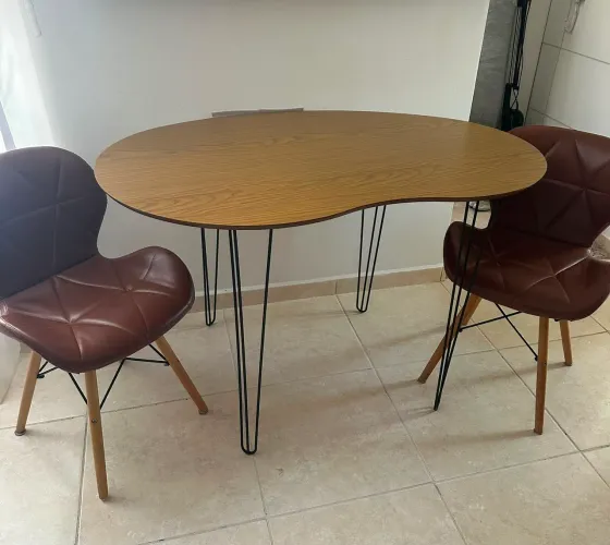 Mesa de dois lugares