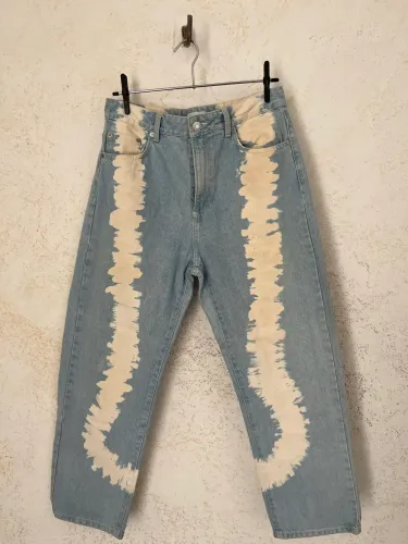Calça Zara Jeans com DIY
