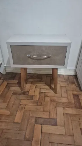 Criado mudo
