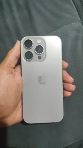 iPhone 16 Pró Muito Novo