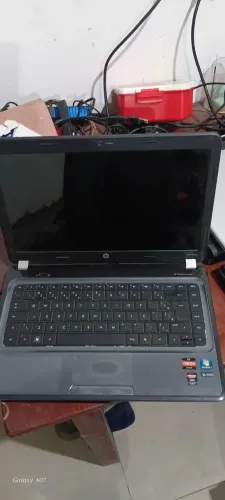 NOTEBOOK HP i3 SSD de 120GB