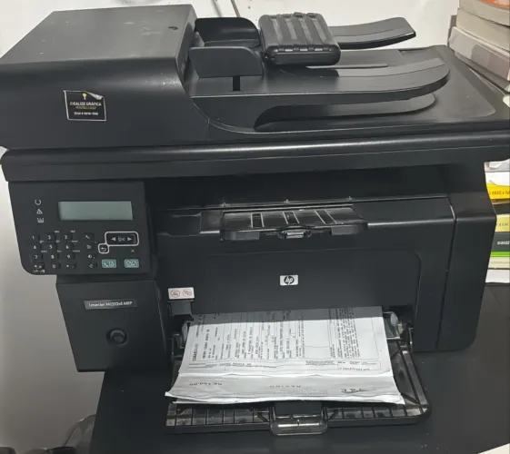 Impressora HP LaserJet M1212nf MFP